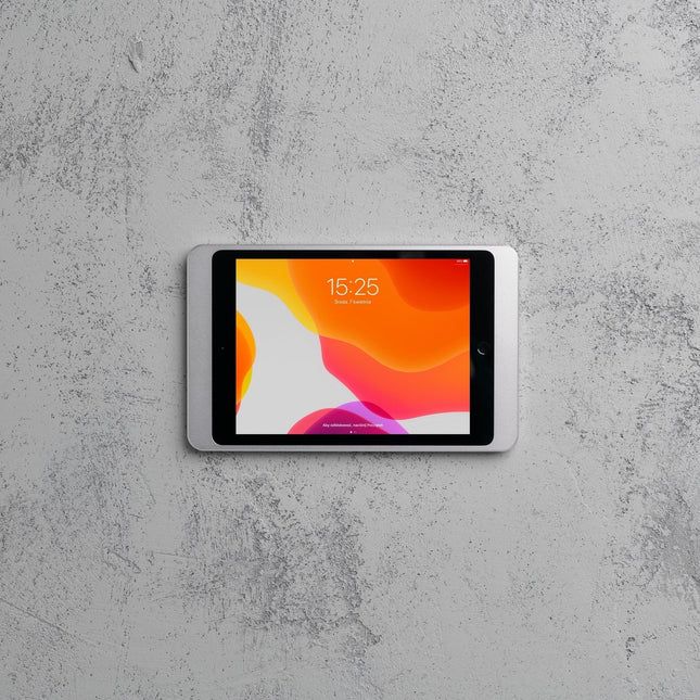 Displine Dame Wall iPad 10.2  zilver