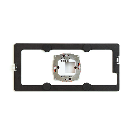 Displine Displine Dame Wall 2.0 Wandhouder voor iPad Air 13" (M2/M3/M4) Zilver