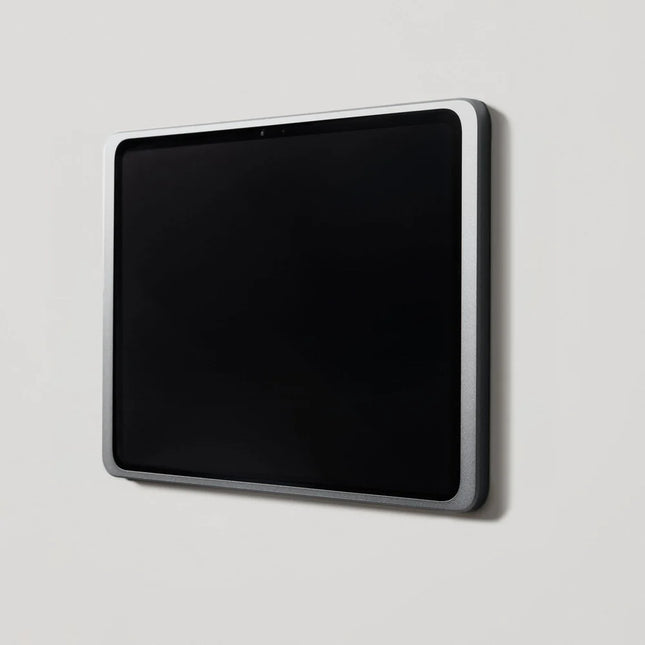 Displine Displine Dame Wall 2.0 Wandhouder voor iPad Pro 13" (M4/M5) Titanium