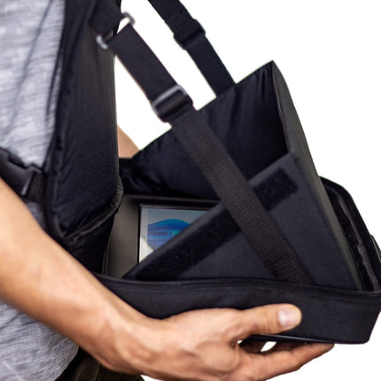 Joy Factory aXtion Opvouwbare zonneklep en tablet harnas