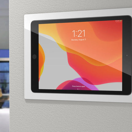 SimpliDock iPad Pro  13"  inbouw wandhouder -Kleur keuze